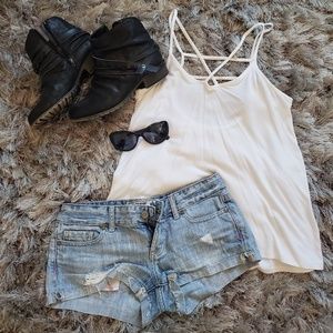 Size small Hollister tank